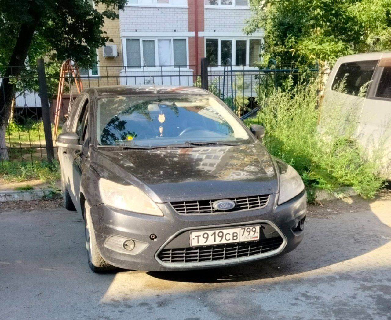 Система «Паутина» помогла задержать автомобиль злостной неплательщицы штрафов в Тюмени. Собственница автомобиля «Форд Фокус» не оплатила 61 штраф на 59500 рублей за нарушения, выявленные камерами на дорогах. Большинство нарушений - превышение скорости в других регионах России. Судебные приставы насчитали неплательщице 70 тысяч исполнительского сбора и арестовали автомобиль. Соблюдайте ПДД и платите штрафы вовремя!