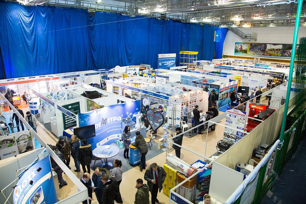 Межрегиональная выставка Стройиндустрия Севера Энергетика ЖКХ состоится 26 февраля С 26 по 28 февраля в Якутске пройдет ключевое отраслевое мероприятие Республики Саха Якутия на котором будут представлены товары и услуги как для профессионального сектора так и для широкого круга потребителей В этом году в выставке участвуют представители десяти субъектов Российской Федерации и местные производители Среди экспонентов можно будет увидеть производителей сухих строительных смесей домокомплектов и строительных материалов мини спецтехники автоматизирующей ручной труд отечественных котельных заводов а также производителей приборов учета расхода жидкостей тепловой энергии и газов и мобильных паровых установок Посетители смогут принять участие в мастер классах по декорированию штукатурки и нанесению покрытий а также задать вопросы экспертам конкурса Профессионалы по вопросам ремонта и отделки Кроме того участники смогут ознакомиться с информацией о субсидиях в сфере ЖКХ и мерах государственной и финансовой поддержки предпринимательской деятельности Приглашаем вас посетить выставку Стройиндустрия Севера Энергетика ЖКХ Адрес улица Кирова дом 20 1 спортивный комплекс МОДУН Режим работы с 10 00 до 17 00 Контактный телефон оргкомитета 7 4112 42 24 02 Все новости Яестьновость Обсудить Читайте нас в MAX