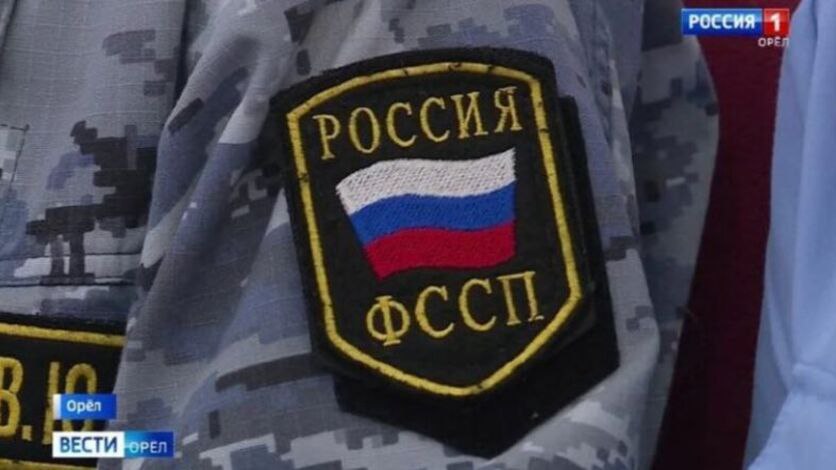 Орловец попал под уголовное дело за долг по алиментам Житель Советского района Орла долго уклонялся от уплаты алиментов. Судебные приставы ограничили должника в праве управления автомобилем, запретили выезд из страны. Мужчине назначали 20 часов обязательных работ. Но даже после наказания он не погасил долг. Тогда в отношении орловца возбудили уголовное дело Вести-Орел. Подписаться