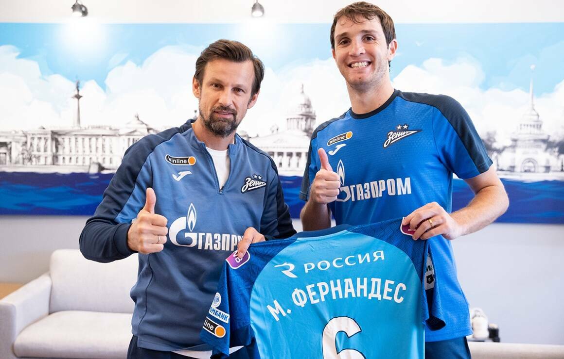 Марио Фернандес ведет переговоры с «Торпедо» Защитник Марио Фернандес может возобновить карьеру. Об этом сообщает телеграм-канал Sport Baza. В данный момент экс-игрок сборной России ведет переговоры с «Торпедо», сообщает источник. Читать полностью