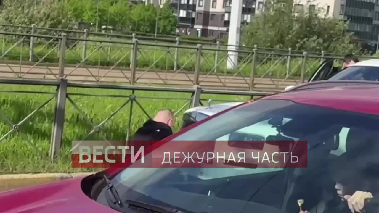 Уголовное дело возбуждено после наезда Rolls-Royce на мотоциклиста в Санкт-Петербурге