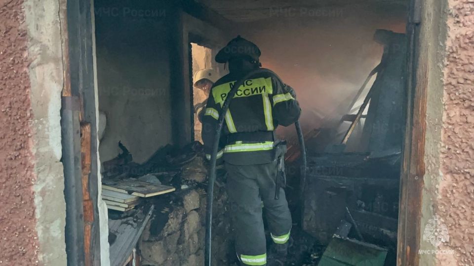 Итоги недели со 2 по 8 июня На территории полуострова в этот период произошло 24 техногенных пожара. Возгораний сухой растительности - 62 Силы МЧС России реагировали на 29 дорожно-транспортных происшествий, оказана помощь 23 людям. В горно-лесной местности 1 происшествие, 1 человек спасен. На водных объектах зафиксировано 1 происшествие. Пиротехниками Главного управления МЧС России по Республике Крым ликвидировано 8 взрывоопасных предметов времен Великой Отечественной войны... Подробнее>>>
