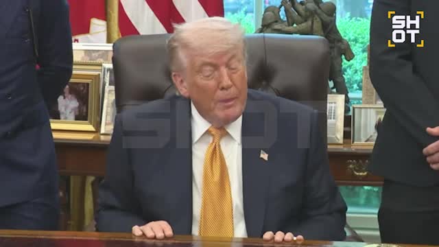 Хабиб Нурмагомедов и бойцы UFC встретились с Трампом в Белом доме