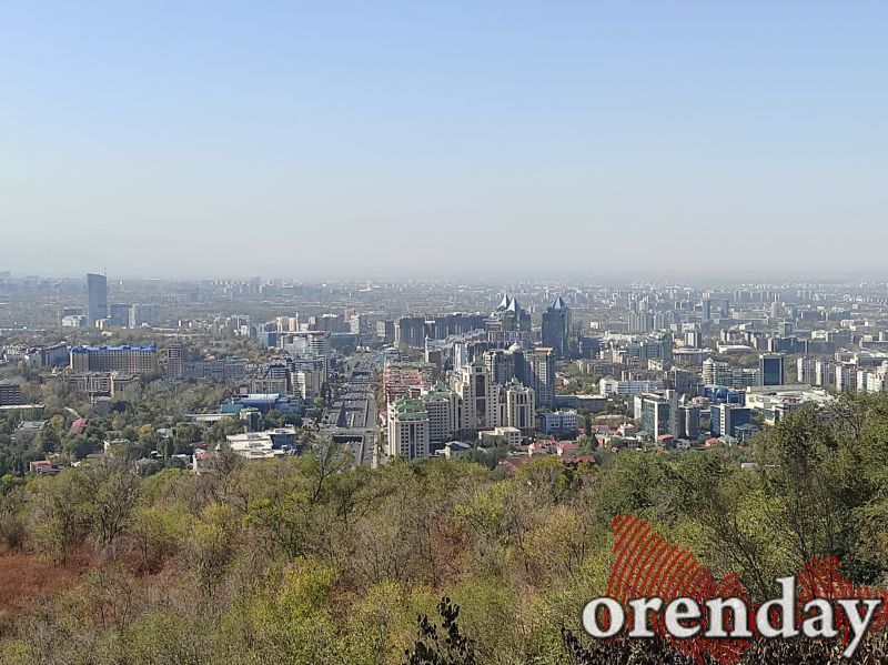 Orenday Оренбург Оренбуржцам придется делать регистрацию в Казахстане при желании остаться там более чем на 30 суток Новое правило начнет действовать с 1 июля 2026 года Согласно официально опубликованному документу граждане государств имеющие возможность безвизового въезда на 90 суток должны будут регистрироваться в органах внутренних дел Республики Казахстан не позднее 30 го календарного дня со дня пересечения государственной границы