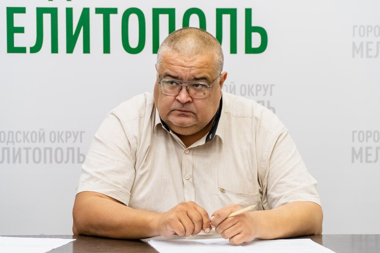 В администрации прошло заседание штаба по подготовке к отопительному сезону 2025-2026 годов. Участвовали руководители коммунальных предприятий и представители социальной сферы. Обсуждали выполнение нового Приказа Минэнерго РФ с обновлёнными правилами оценки готовности к отопительному периоду. Утверждён план действий и ключевые этапы подготовки инфраструктуры.