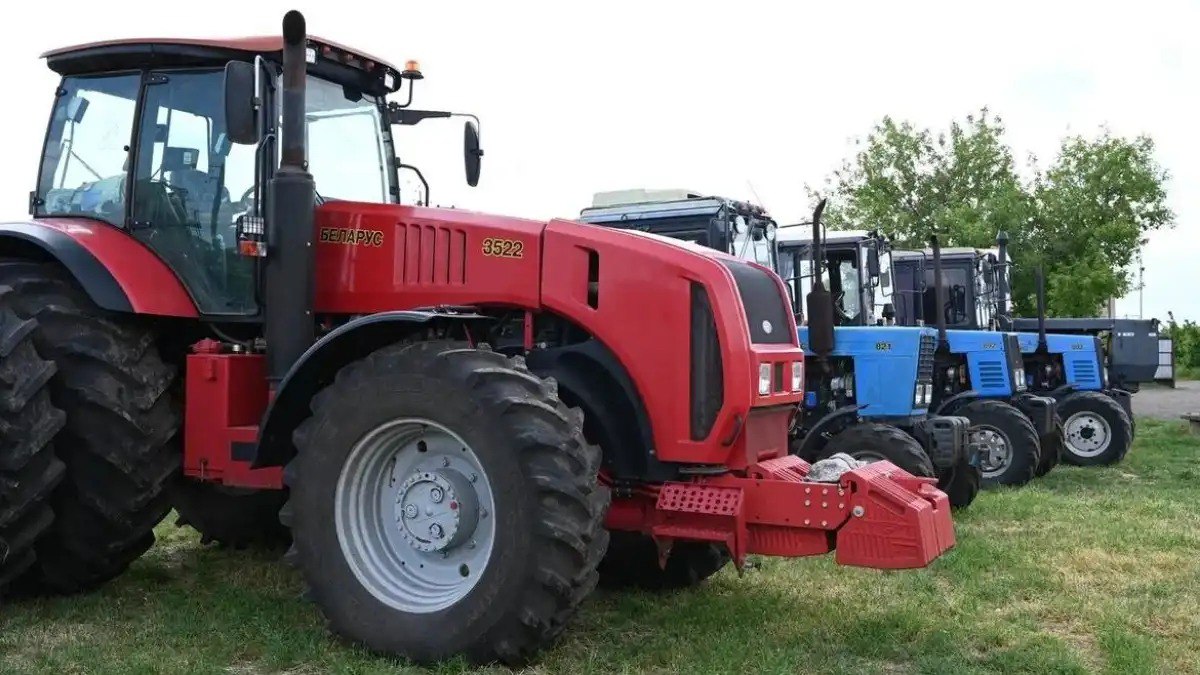 В Запорожской области за 2025 год зарегистрировано почти 7 тысяч единиц самоходной сельхозтехники Подробности в материале