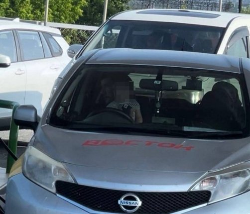В Уссурийске оштрафован таксист, возивший ребенка на переднем сидении Нарушителя разыскали благодаря видео из социальных сетей Читать подробнее на сайте...