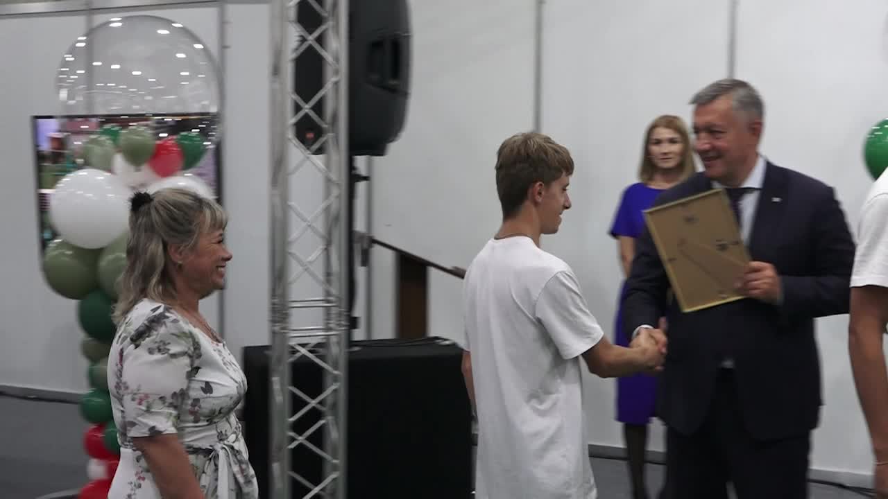 В Иркутске наградили победителей конкурса 'Лучшая семейная усадьба'