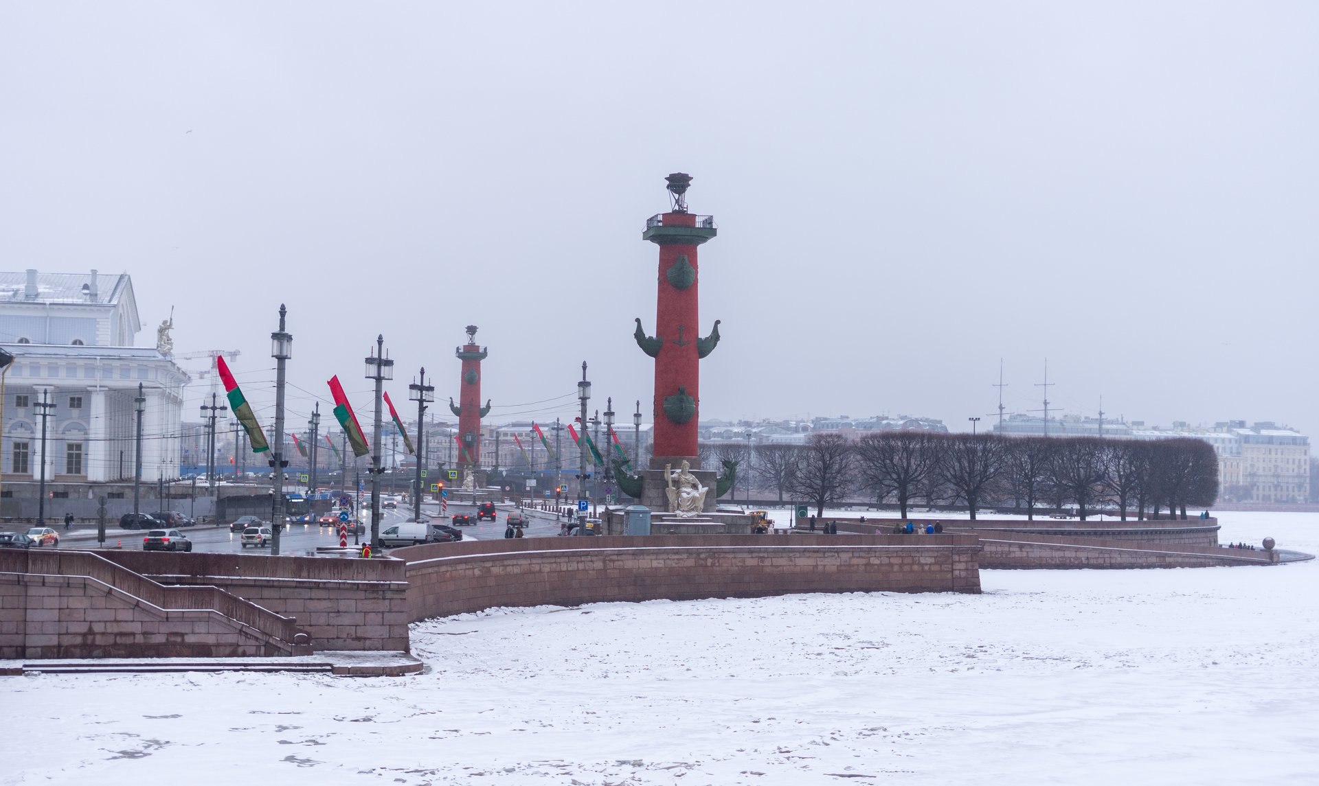 Морозы задержатся в Петербурге. Уже несколько дней подряд температура воздуха остается ниже нормы. Всему виной периферия обширного циклонического вихря.  Подробнее: