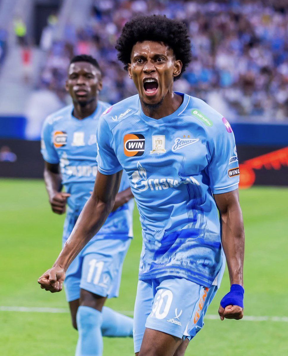 Бразильский Атлетико Минейро и мексиканский Монтеррей сделали предложения о переходе Маттео Кассьеры Теперь игроку и Зениту предстоит выбрать один из этих вариантов Источник Гильерме Фроссард