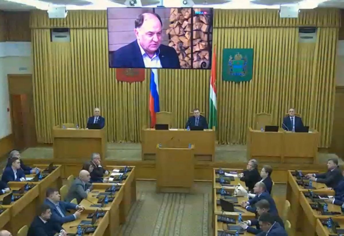 Калужский омбудсмен Юрий Зельников ушел в отставку kaluganews ru fn 1793750 html Юрий Зельников известный омбудсмен Калужской области ушел в отставку после многолетней службы помогая более 60 тысячам граждан Кто станет его преемником Узнайте подробности Прислать новость Подписаться