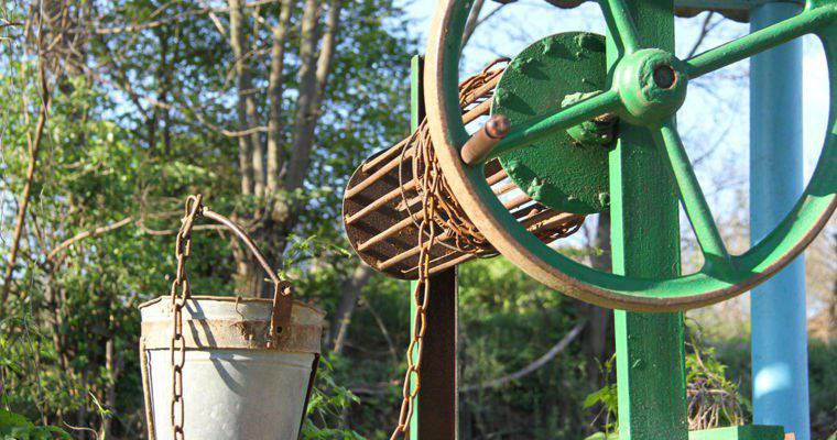 Во Флорештском районе двухлетний ребенок погиб упав в колодец Инцидент произошел в селе Жапка Флорештского района Безжизненное тело ребенка с глубины восемь метров достали спасатели  Подпишись на GRT