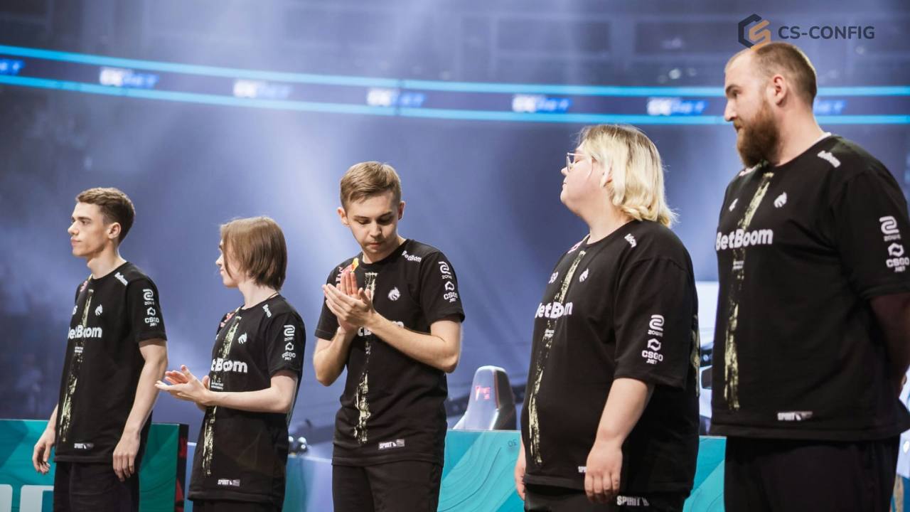Team Spirit — чемпионы крупного LAN-турнира PGL Astana 2025 по Counter-Strike 2 В финале Team Spirit со счетом 3:1 одержала победу над составом Astralis 13:5 на Dust2, 13:10 на Nuke, 5:13 на Mirage, 16:13 на Train . На пути в финал команда также обыграла FURIA и NIP; Astralis, в свою очередь, расправилась с Aurora и NAVI. За первое место Team Spirit получила $200 тысяч. Серебряному призеру досталось $93.75 тыс. Еще $75 тыс. заработала Aurora за третье место. Общий призовой фонд ивента составил $625 тыс. Состав команды: Леонид chopper Вишняков. Борис magixx Воробьев. Мирослав zont1x Плахотья. Данил donk Крышковец. Дмитрий sh1ro Соколов. Сергей hally Шаваев тренер . PGL Astana 2025 прошёл с 10-го по 15 мая в Казахстане. Шестнадцать коллективов разыграли $625 000. ЧП / Москва