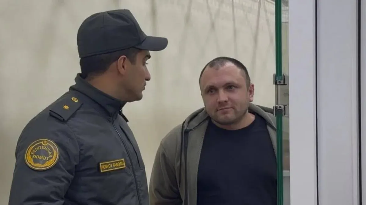 Суд в Азербайджане приговорил россиянина Александра Вайсеро к четырем годам колонии по делу о легализации денежных средств сообщает издание Minval Его задержали вместе с еще семью россиянами во время обострения отношений между РФ и Азербайджаном летом 2025 года