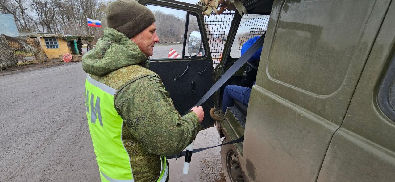 В целях повышения уровня защищенности водителей и пассажиров, а также снижения тяжести последствии в результате ДТП в период с 21 декабря 2024 г. по 30 декабря 2024 г. на территории Херсонской области проводится профилактическое мероприятие «Ремень безопасности», направленное на предупреждение, пресечение и выявление нарушений ПДД РФ влияющих на безопасность дорожного движения, таких как управление, транспортным средством водителем, не пристегнутым ремнем безопасности, а также перевозка пассажиров, не пристегнутых ремнями безопасности  если конструкцией транспортного средства предусмотрены ремни безопасности .    Актуальные новости Херсонской области.