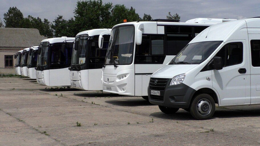 В Херсонской области запустят новые автобусные маршруты С 22 апреля начнут курсировать дополнительные автобусные рейсы между Чаплинкой и несколькими населенными пунктами. Чаплинка АС — Долинское; Чаплинка АС — Ивановка; Чаплинка АС — Магдалиновка; Чаплинка АС — Хлебодаровка; Чаплинка АС — Первоконстантиновка; Скадовка — Чаплинка АС. Об этом сообщил губернатор Владимир Сальдо. Читать полностью , VK и ОК и читайте новости на нашем сайте