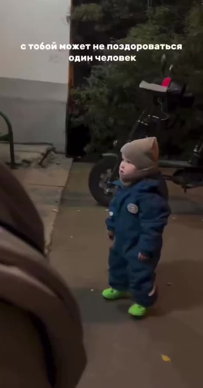 Мальчику, не получившему привет от соседки, шлют добрые сообщения со всего мира