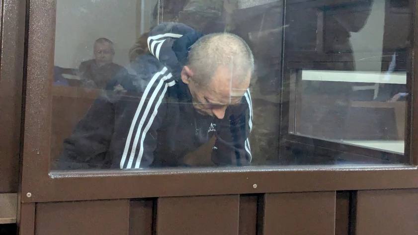 Барнаульский маньяк Манишин осужденный за убийство 11 женщин обжаловал приговор Политеховский маньяк Виталий Манишин приговоренный к 25 годам лишения свободы за 11 убийств обжаловал судебный приговор Об этом говорится в материалах Калманского районного суда Согласно судебным материалам апелляционную жалобу зарегистрировали 20 октября Ее подал адвокат Манишина Дату заседания пока не назначили Фото amic ru