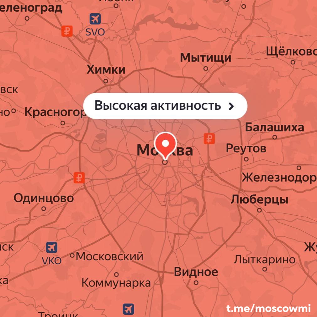Ад для аллергиков настал в Москве из-за жары.   В воздухе выросла концентрация пыльцы полыни. Это главный провокатор на ближайшее время, с каждым днём из-за такой погоды содержание пыльцы в атмосфере увеличивается.