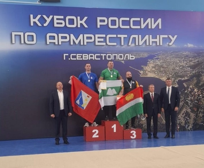 Курганские спортсмены стали чемпионами на Кубке России по армрестлингу Подробности по ссылке