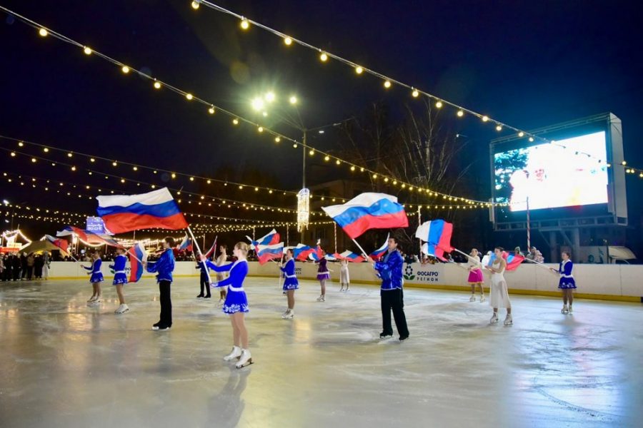 На новогодних праздниках орловцев приглашают на спортивные мероприятия в рамках Декады спорта и здоровья Об этом шла речь на аппаратном совещании в региональной администрации которое провел губернатор Андрей Клычков www infoorel ru news na novogodnih prazdnikah orlovcev priglashayut na sportivnye meropriyatiya v ramkah dekady sporta i zdorovya html