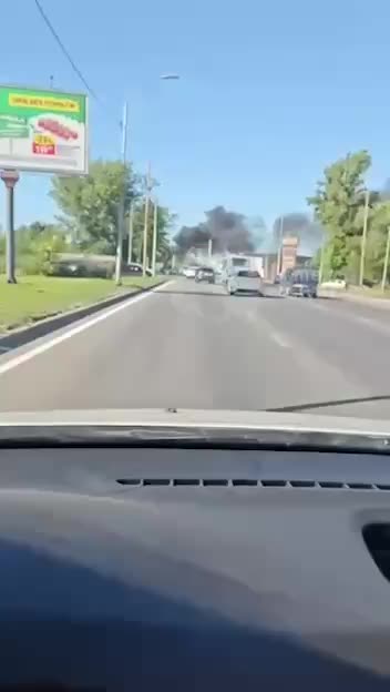 Пожар в Ростове: сгорела грузовая 'Газель' на Малиновского