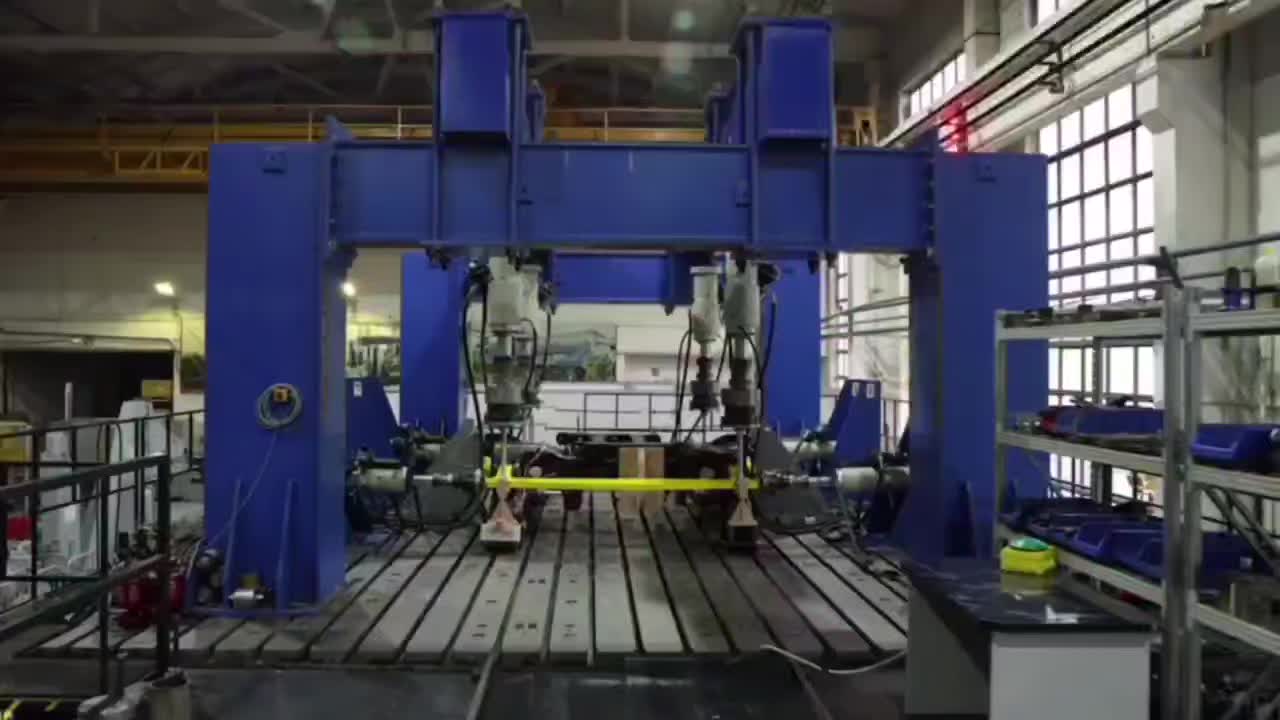 РЖД тестируют раму моторной тележки высокоскоростного электропоезда в Коломне