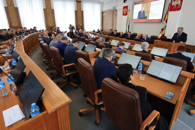Завершена регистрация кандидатов на выборы в ЗСО   В облизбиркоме сделали вывод, что конкуренция за парламентские мандаты очень высока.