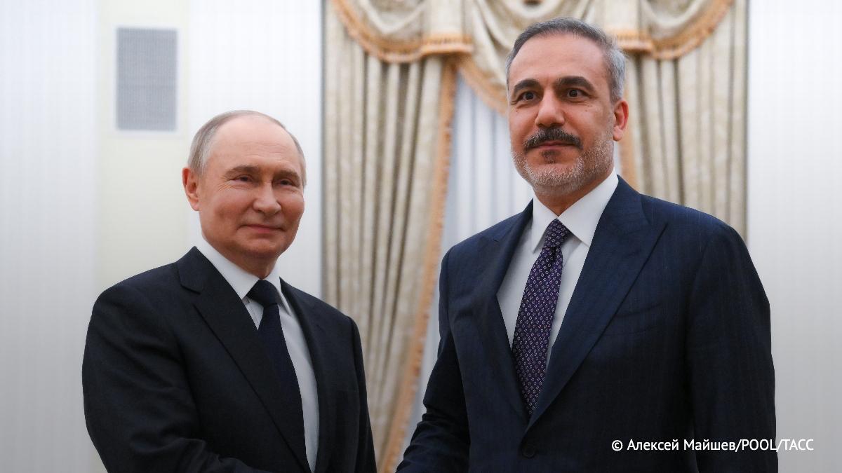 Путин проводит в Кремле встречу с министром иностранных дел Турции Фиданом. #Россия #Z #Зеленский #украина #победаzaнами #BarguZin24 БаргуZин Vk YouTube TikTok X