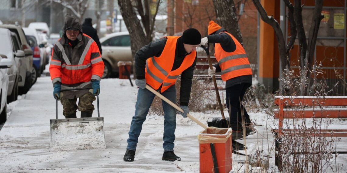 В Госдуме назвали срок оплаты декабрьских коммунальных платежей до 12 января 2026 года Депутат Госдумы разъяснил сроки оплаты коммунальных услуг за декабрь 2025 года Согласно действующим правилам платёж должен быть внесён до 10 го числа месяца следующего за расчётным периодом oboz info v gosdume nazvali srok oplaty dekabrskih kommunalnyh platezhej do 12 yanvarya 2026 goda