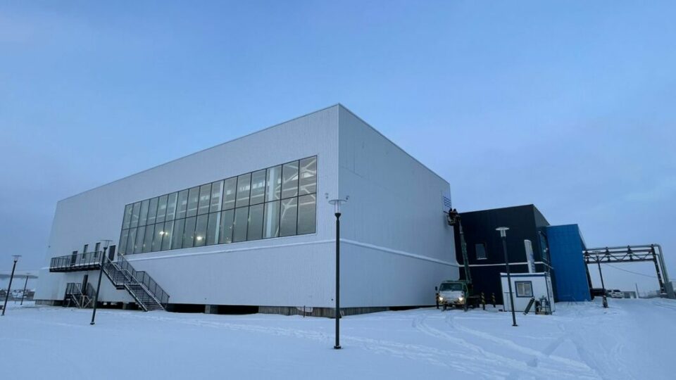 В физкультурно оздоровительном комплексе Сулус в Якутске завершились ремонтно восстановительные работы чаши бассейна Для посетителей бассейн начнёт работать в штатном режиме с 12 ноября Об этом сообщили в пресс службе министерства по физической культуре и спорту республики передаёт ЯСИА