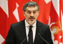 Грузия в 2030 году будет готова вступить в ЕС президент Кавелашвили К 2030 году Грузия будет готова для членства в Евросоюзе однако сегодня мы не знаем изменит ли ЕС свои взгляды Они руководствуются двойными стандартами Главным является диалог однако они не участвуют с нами в диалоге Иногда признают правительство а иногда нет Это абсурд сказал Кавелашвили