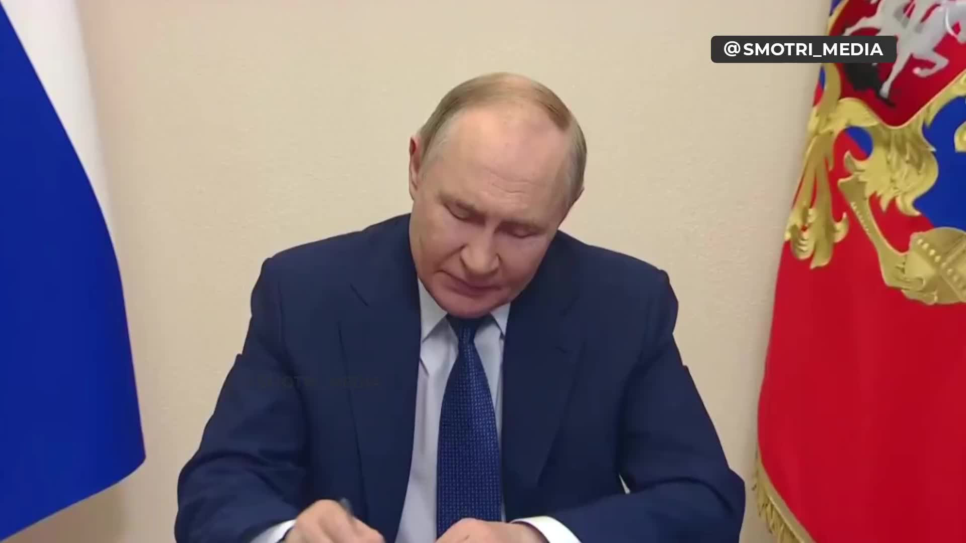 Путин подчеркивает важность освоения Арктики для будущего России