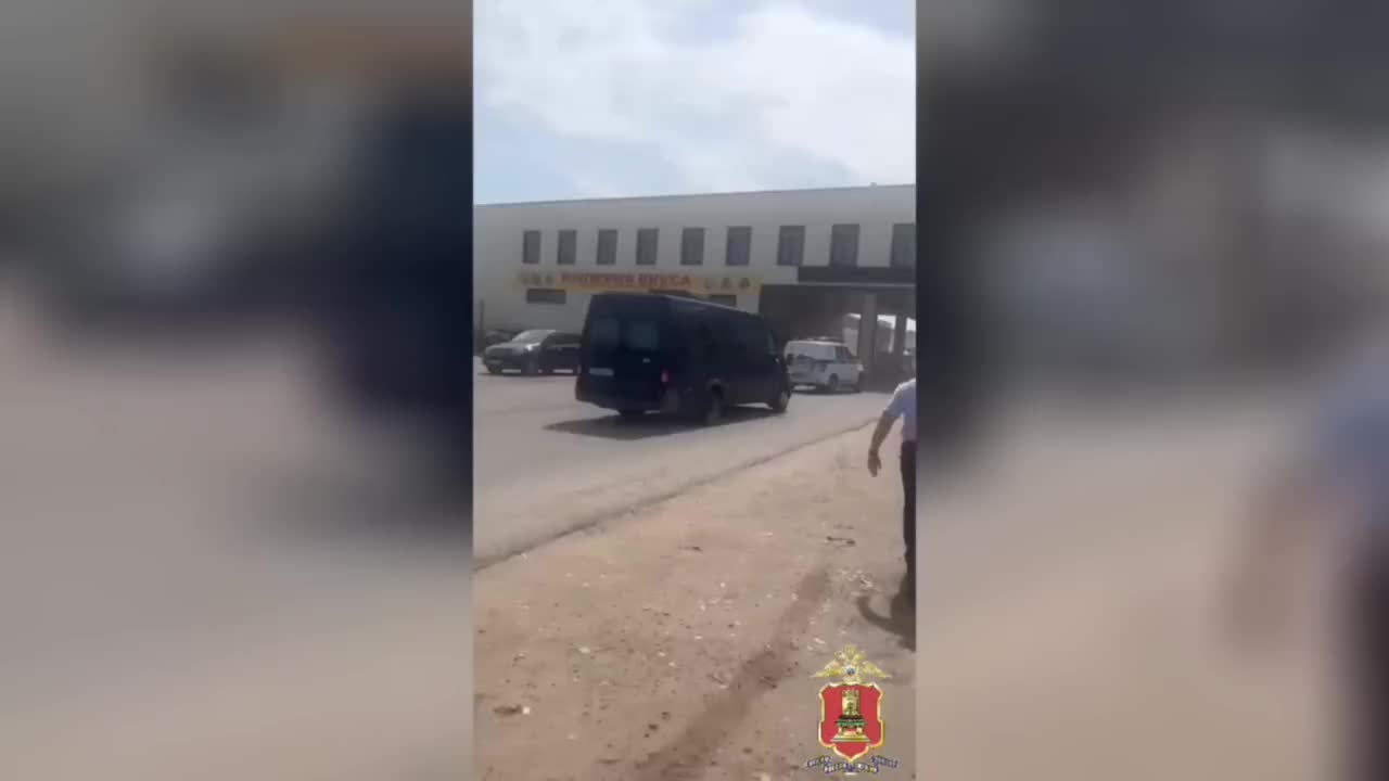 Масштабная проверка теплиц в Емельяновском районе выявила более 200 нарушений миграционного законодательства