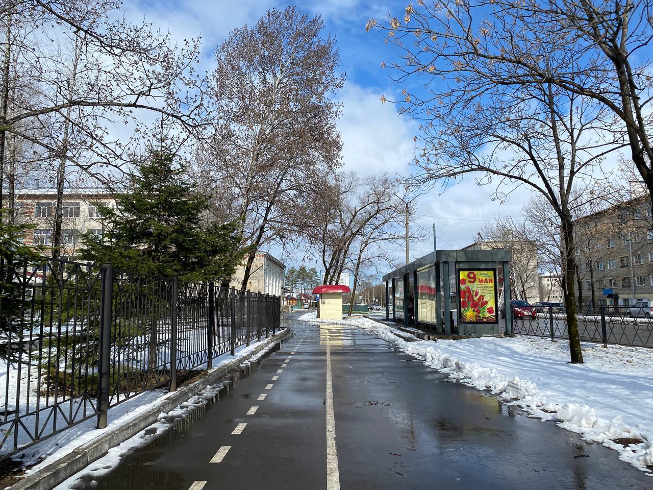 Отключат горячую воду в некоторых домах Биробиджана По информации ГП ЕАО Облэнергоремонт плюс в связи с проведением замены оборудования на тепловой сети будет отключено горячее водоснабжение по адресам ул Шолом Алейхема 69 69а 71 73 75 77 77а ул Пионерская 59 Срок отключения с 9 00 27 ноября и до окончания работ ну сколько можно дайте воду   спасибо за информацию Подпишись на нас в МAХ