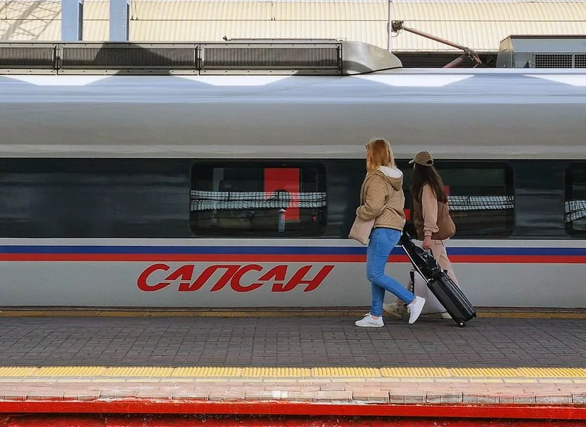 После запуска первой линии высокоскоростной магистрали Москва Санкт Петербург в 2028 году в Казань могут начать курсировать поезда Сапсан и Аврора После ввода этой линии схема движения поездов будет пересмотрена и они могут быть перенаправлены на другие загруженные направления одним из которых является Казань Фото Коммерсантъ Иван Водопьянов kommersantkazan