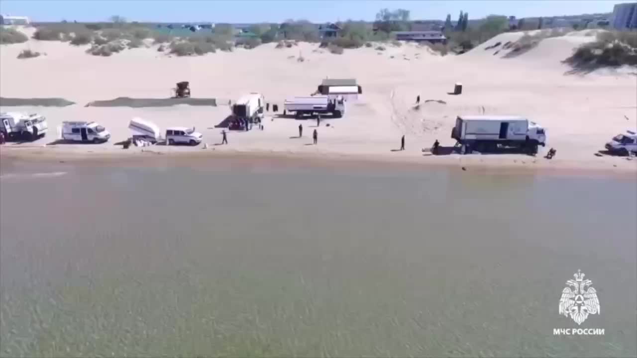 МЧС России завершает очистку берегов и дна Чёрного моря от загрязнений