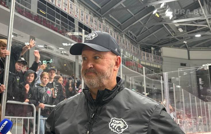 Бенуа Гру покидает Трактор Главный тренер клуба уходит спустя полтора года источник URA RU В прошлом году он довел команду до финала Кубка Гагарина По данным инсайдеров причина семейные обстоятельства Руководство уговоривает его остаться Подписаться Мы в MAX