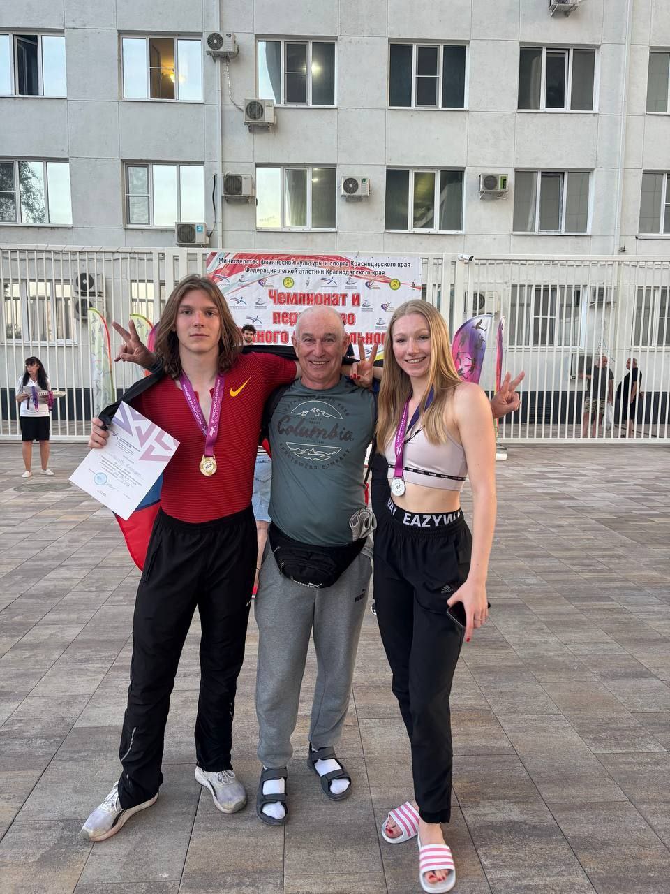 Второй день чемпионата и первенства Южного Федерального округа по лёгкой атлетике принес в копилку сборной ДНР еще 9 медалей. Фото: Министерство спорта и туризма ДНР