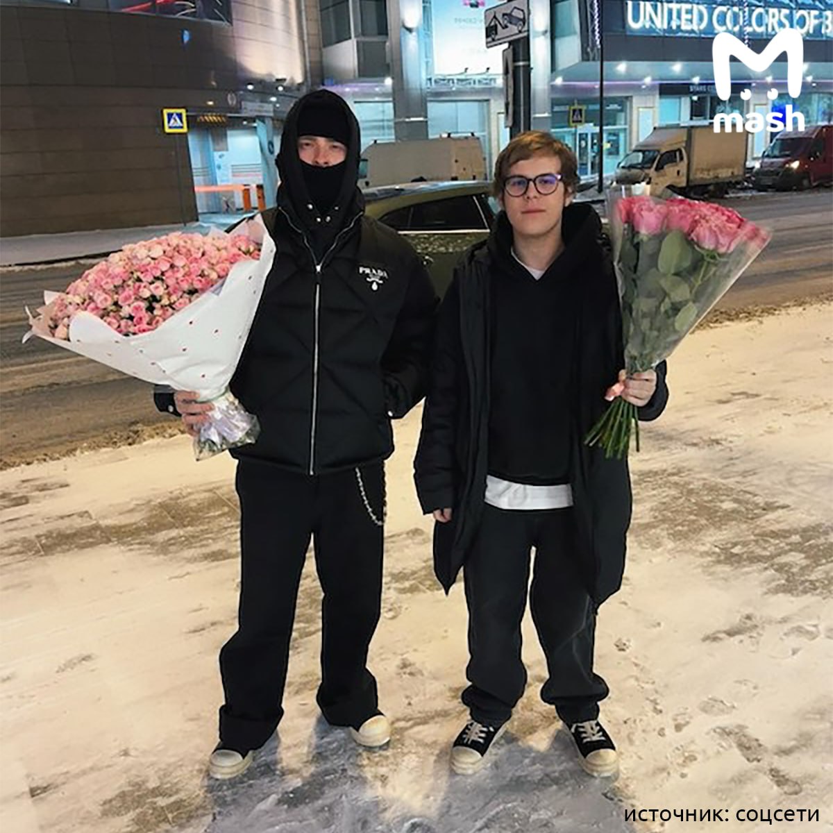 На Егора Крида и репера Toxi$ возбудили дело — за рекламу алкоголя в клипе "Save dat". Поводом послужило обращение жителя Санкт-Петербурга, который донёс пожаловался в ФАС на виски в кадре. Рекламной маркировки там не было. Музыкантам грозит штраф за нарушение закона о рекламе. сюда блин