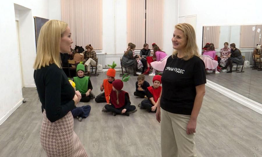 Артисты архангельского детского музыкального театра Страна Чудес покоряют сценические вершины А совсем скоро отправятся на фестиваль Театральный дилижанс в Коряжму