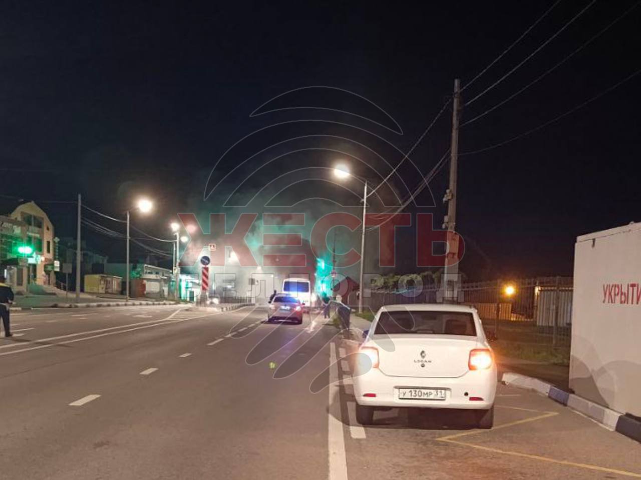 Сегодня ночью в Стрелецком загорелся автобус Читатель сообщил, что никто не пострадал. Люди успели выйти. Жесть Белгород - подписаться