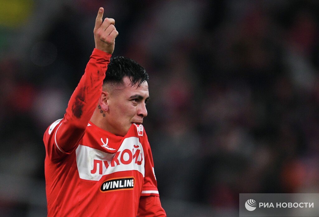 Спартак ведет после первого тайма матча с ЦСКА Барко пробил Акинфеева прямым ударом с углового Подписывайтесь на РИА Новости Спорт в MAX