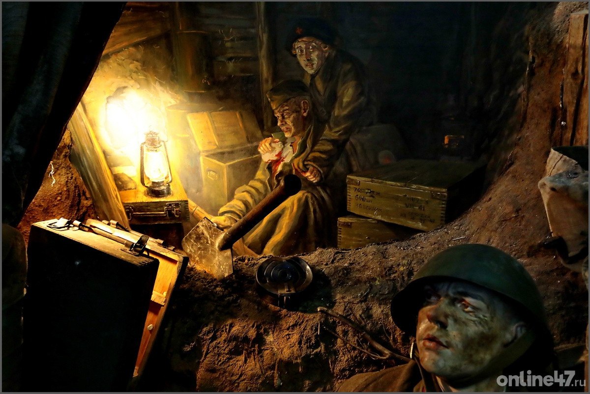 Отрицание геноцида советского народа предложили приравнять к уголовному преступлению В России планируют ужесточить ответственность за попытки отрицать геноцид советского народа совершенный нацистами в годы Великой Отечественной войны а также за неуважительное отношение к памяти его жертв Соответствующий законопроект получил поддержку Правительства РФ Документ предусматривает внесение изменений в статьи 243 4 и 354 1 Уголовного кодекса Сейчас статья 243 4 устанавливает наказание за уничтожение и осквернение воинских захоронений и памятников защитникам Отечества За такие действия предусмотрены крупные штрафы обязательные или принудительные работы а также лишение свободы на срок до пяти лет Законопроект предлагает распространить аналогичные меры ответственности и на случаи повреждения или осквернения мест захоронения жертв геноцида советского народа а также памятников посвященных им   Online47 Всё о Ленобласти и не только Мы в MAX