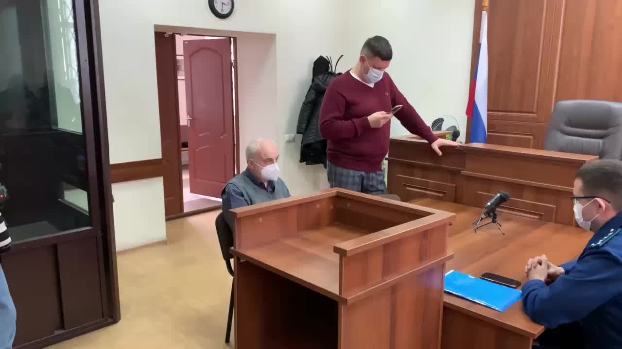 Суд оштрафовал Михаила Волкова на 300 тысяч рублей за пожертвование ФБК