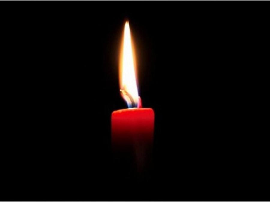 Произошедшая в селе Октемцы трагедия стала тяжёлым ударом для всего Хангаласского улуса Мы выражаем искренние и глубокие соболезнования родным и близким погибших Никакие слова не способны облегчить боль этой утраты Сегодня было проведено внеочередное заседание Комиссии по чрезвычайным ситуациям и обеспечению пожарной безопасности По итогам заседания принято решение о проведении всех необходимых мероприятий по оказанию помощи а также о принятии дополнительных мер по обеспечению пожарной безопасности в улусе С сегодняшнего дня на уровне района будет объявлен трехдневный траур по погибшим в результате пожара Отменяются все культурно массовые мероприятия Мы призываем жителей соблюдать меры безопасности и быть внимательными особенно в зимний период t me sergeigrebnev