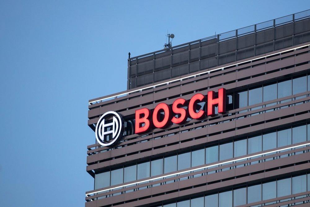 Холдинг «Севергрупп» выставил на продажу бывший завод Bosch Производственная площадка находится в Саратовской области и выпускает продукцию под брендом «Метеор Тех». Немецкая компания объявила о приостановке производства в России в марте 2022 года. Как заявили в Bosch, продукция фирмы могла использоваться в «негражданских» целях, что нарушает её политику. Подпишись на «Говорит Москва»