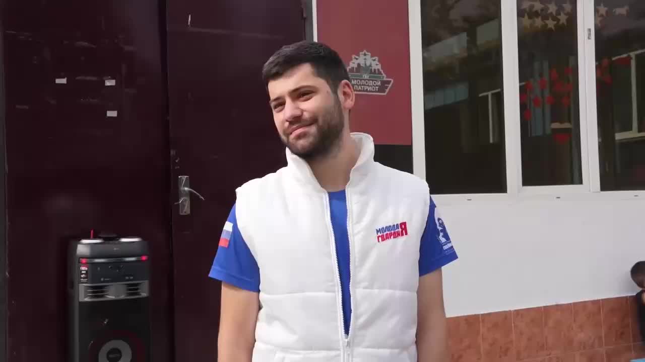Спортивные мероприятия и утренняя зарядка в честь Дня физкультурника