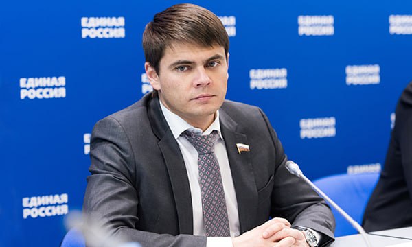 Депутат Боярский предложил привязывать мобильные номера к смартфонам Парламентская газета smartlab news i 163589