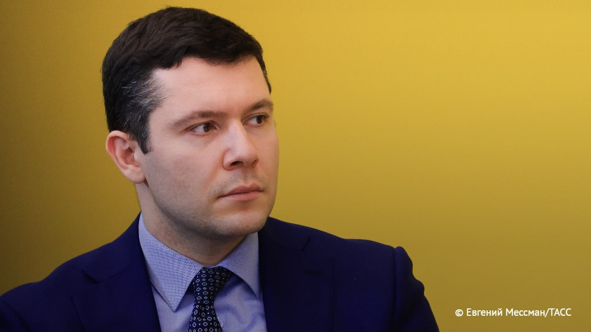 РФ находится на финальном этапе сертификационных испытаний новых отечественных самолетов МС 21 SJ 100 Ближе всего к финалу испытаний Ил 114 300 заявил в интервью ТАСС глава Минпромторга Алиханов